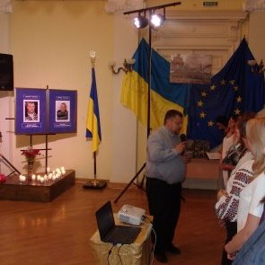Вшанування Героїв Небесної Сотні у рамках запланованого циклу «День народження Героя Небесної Сотні»