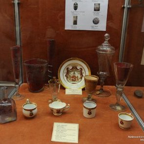 Виставка "Історія в гербах" (на матеріалах з фондів ЛІМ)